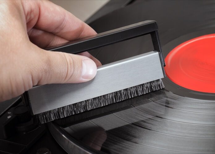 how to clean vinyl records